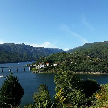 Abrigo Do Verao Maison Pres Du * Rio Caldo